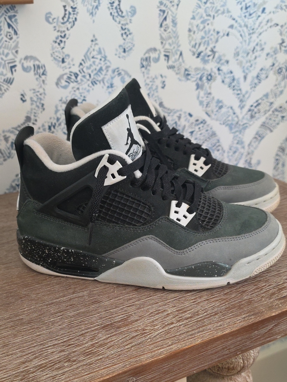 Air Jordan 4 Retro (GS) Youth Size 7 Black/white-anthracite-black Shoes
